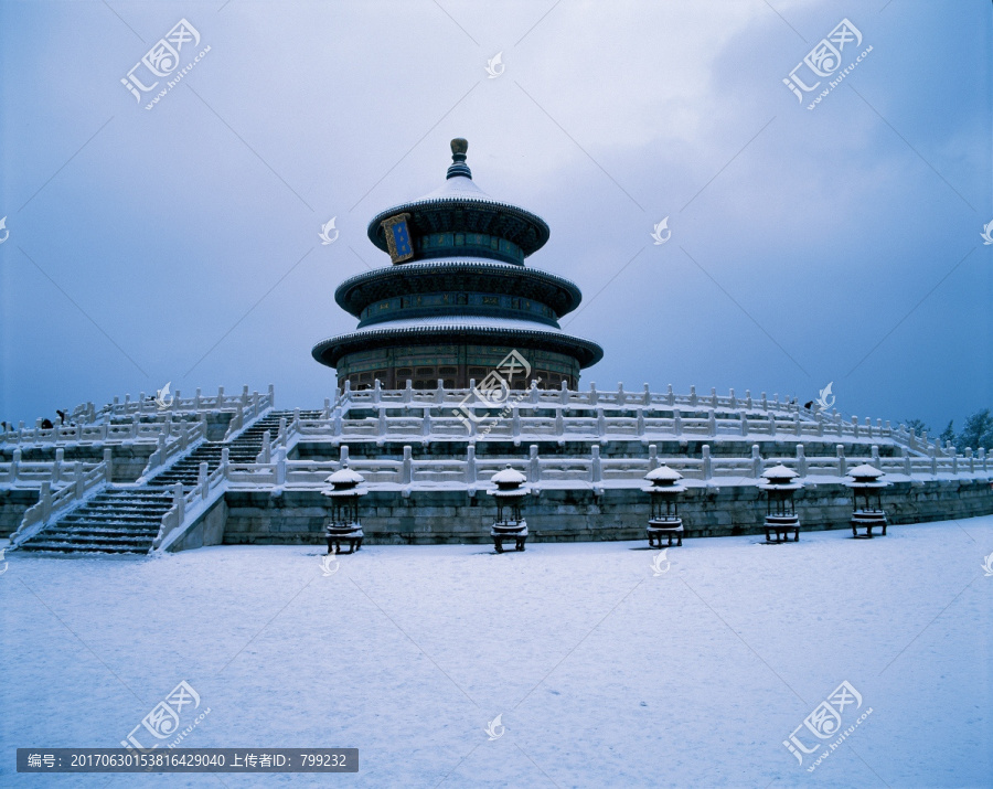 天坛祈年殿雪景