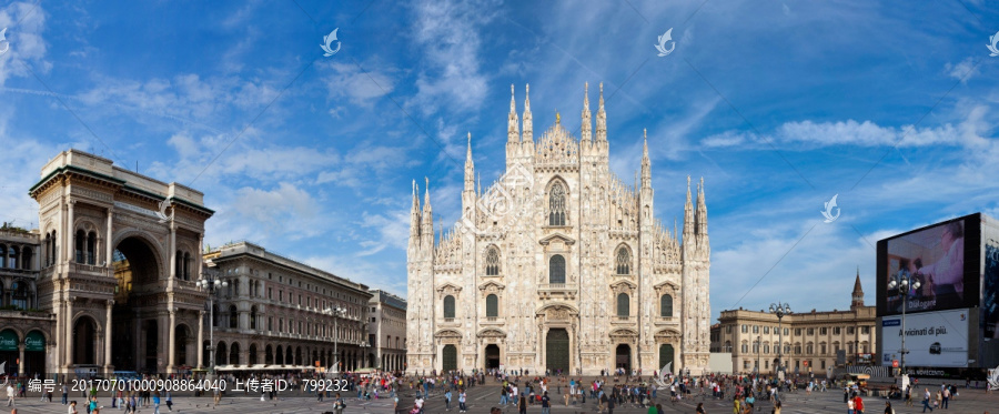 意大利米蘭大教堂（Duomo&PiazzadelDuomo）