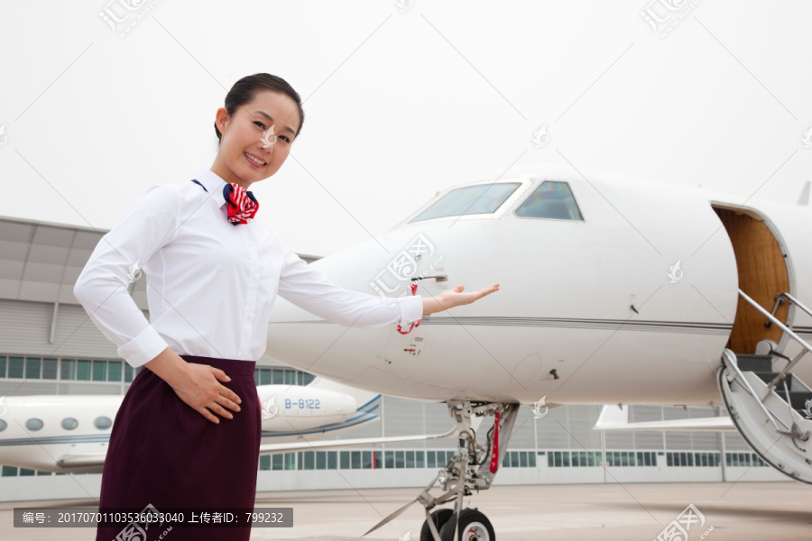 空姐和商务飞机