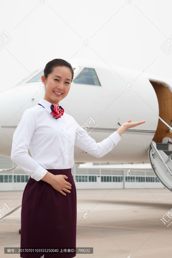 空姐和商务飞机