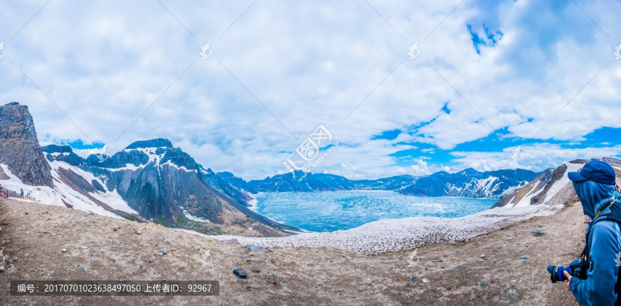 长白山全景图