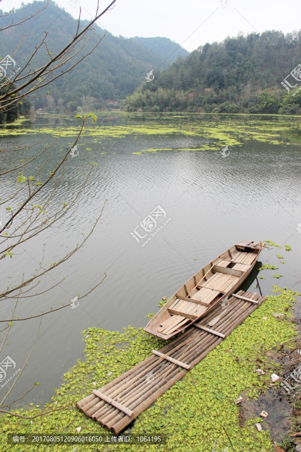 山水湖泊