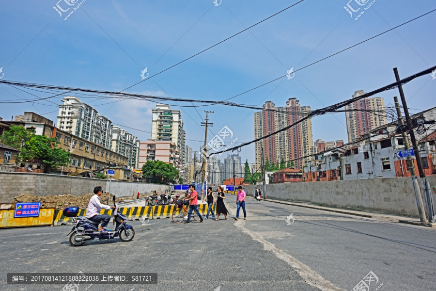 上海,上海同嘉路