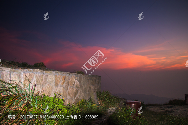 深圳南澳七娘山夜晚的景色