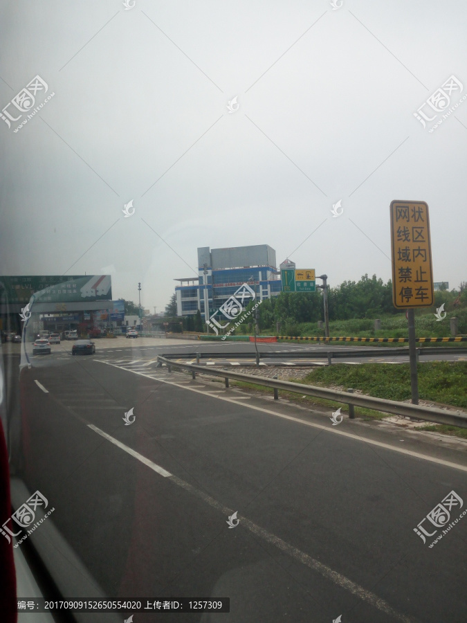 去蘭山的路上