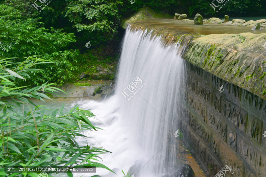 岩溶泉水,水坝瀑布