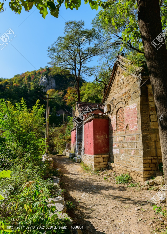 龙兴寺,和尚房秋色