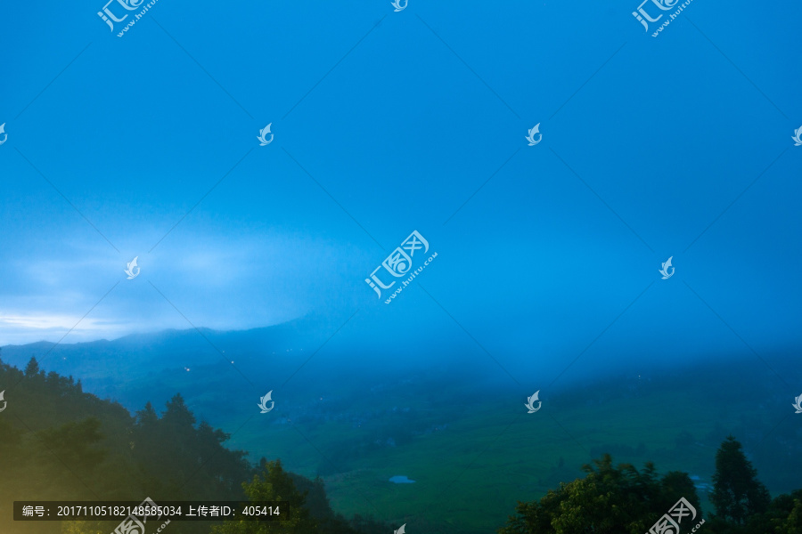 晨曦,大山的早晨