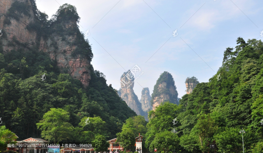 湖南省张家界风景山峰旅游景点