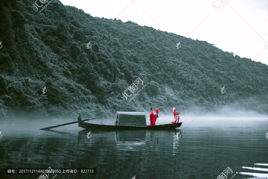 古风人像水墨山水