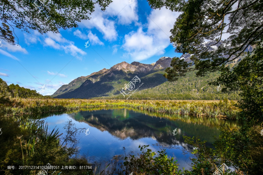 新西兰南岛镜湖