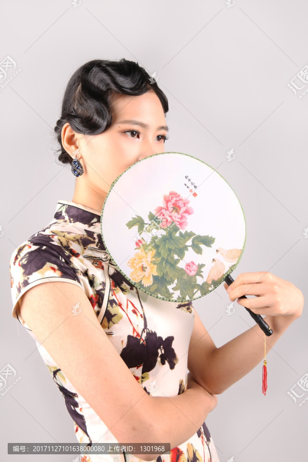 旗袍美女
