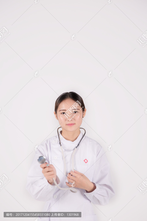 年轻女医生