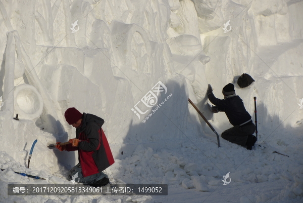 制作雪雕