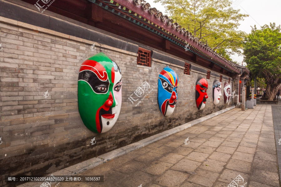 中国京剧脸谱砖墙
