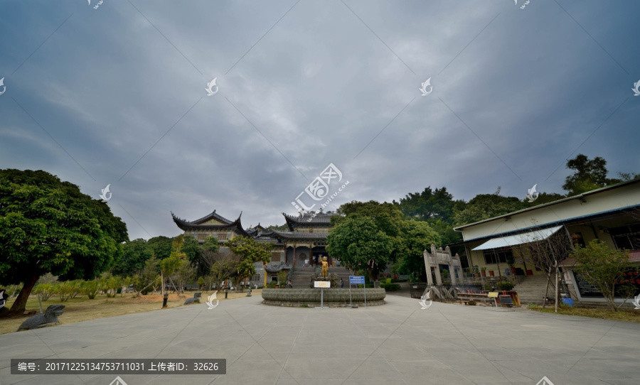 东山寺广场