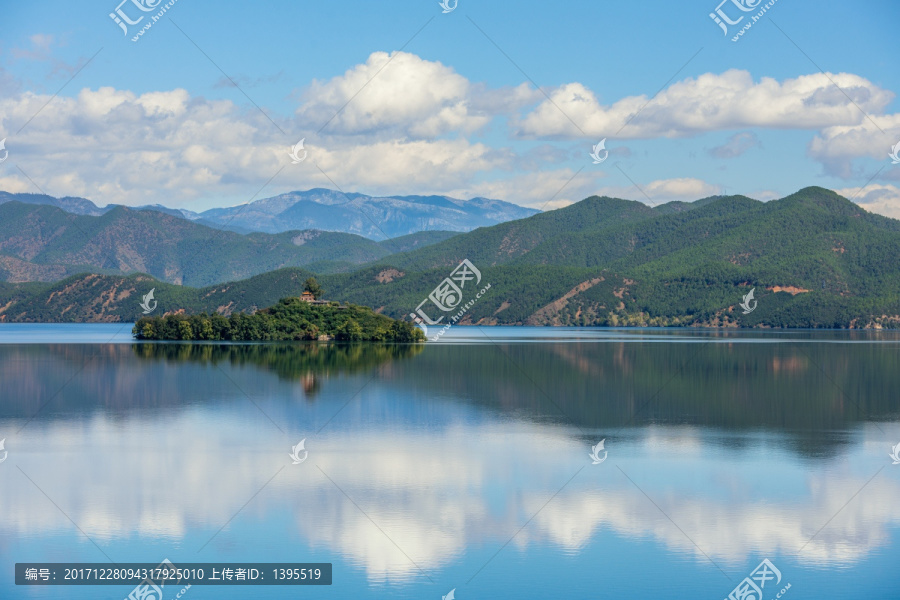 泸沽湖风光