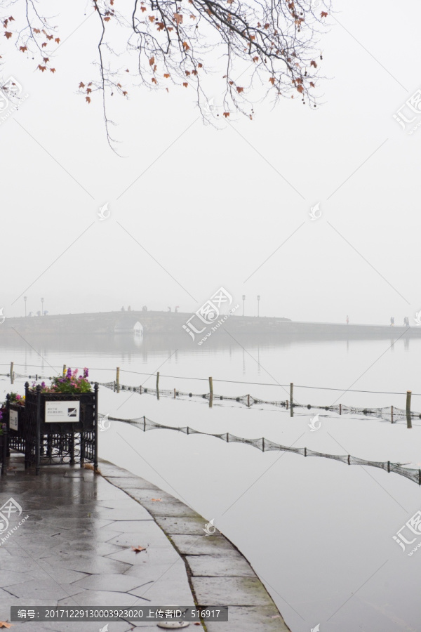 烟雨西湖,西湖,西湖景色,烟雨