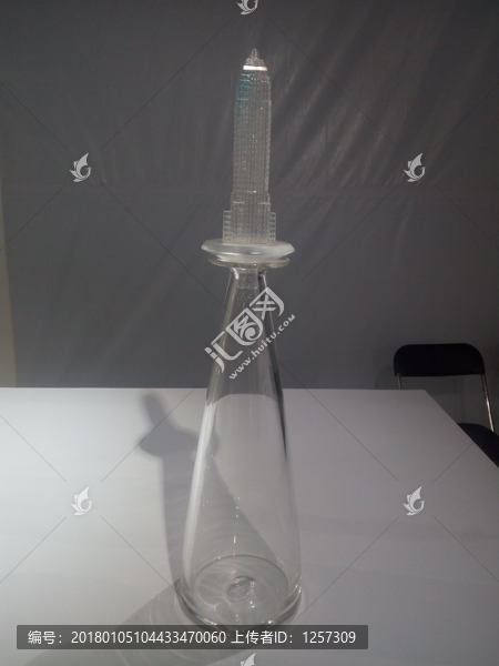 瓷器