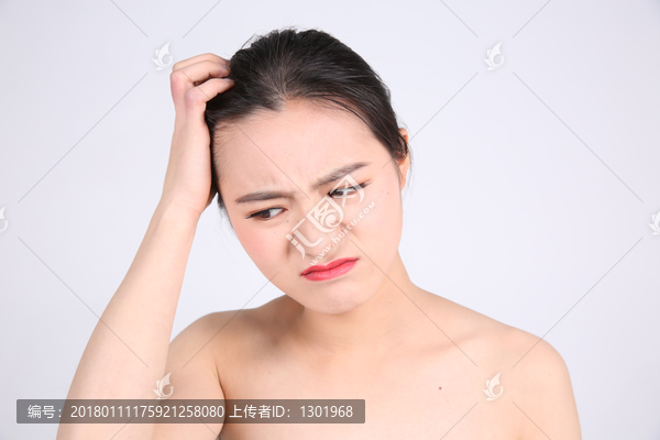 烦躁的女人