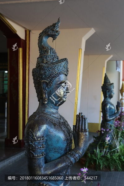 泰国合手作揖铜佛像