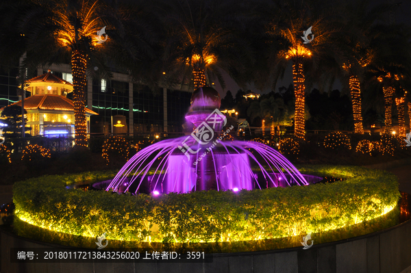 夜晚喷泉
