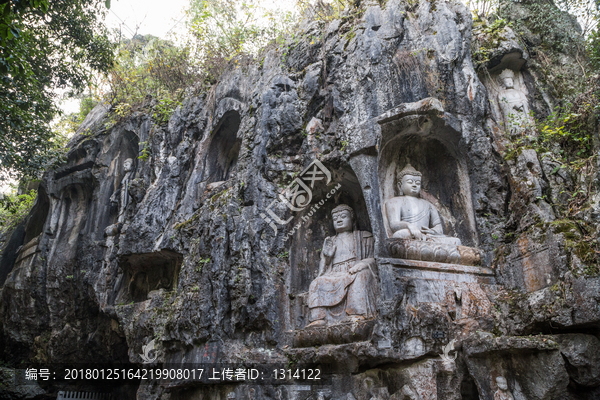 杭州灵隐寺石刻佛像