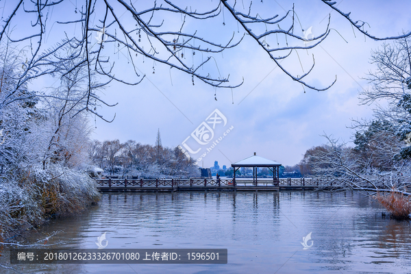 江南园林雪景