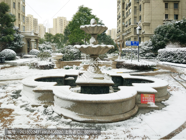 花园雪景