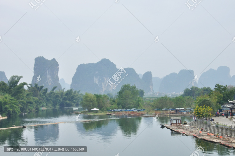 阳朔遇龙河风光