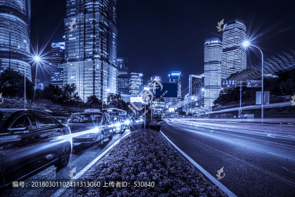 上海陆家嘴夜景和汽车灯光影