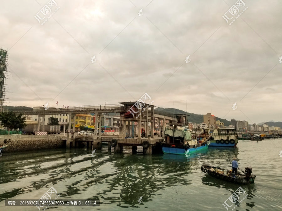 渔港,渔船,海边渔业养殖,码头