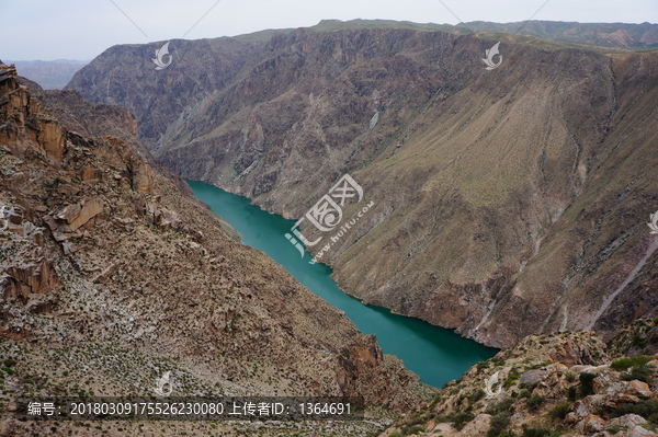 青海海南州龙羊峡水库峡谷