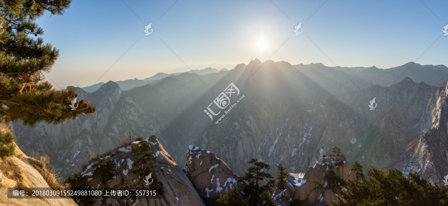 太华圣境,华山险峻奇峰,下棋亭