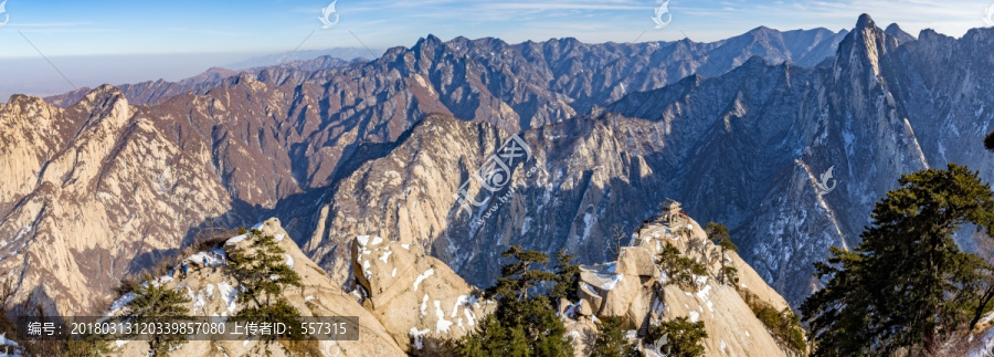 太华圣境,华山险峻奇峰,下棋亭