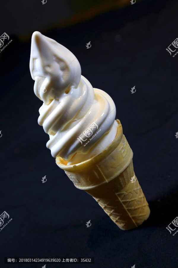 冰淇淋高清图片
