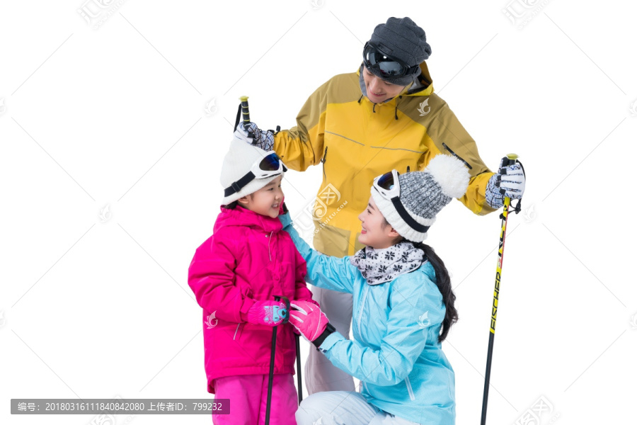 一家三口滑雪