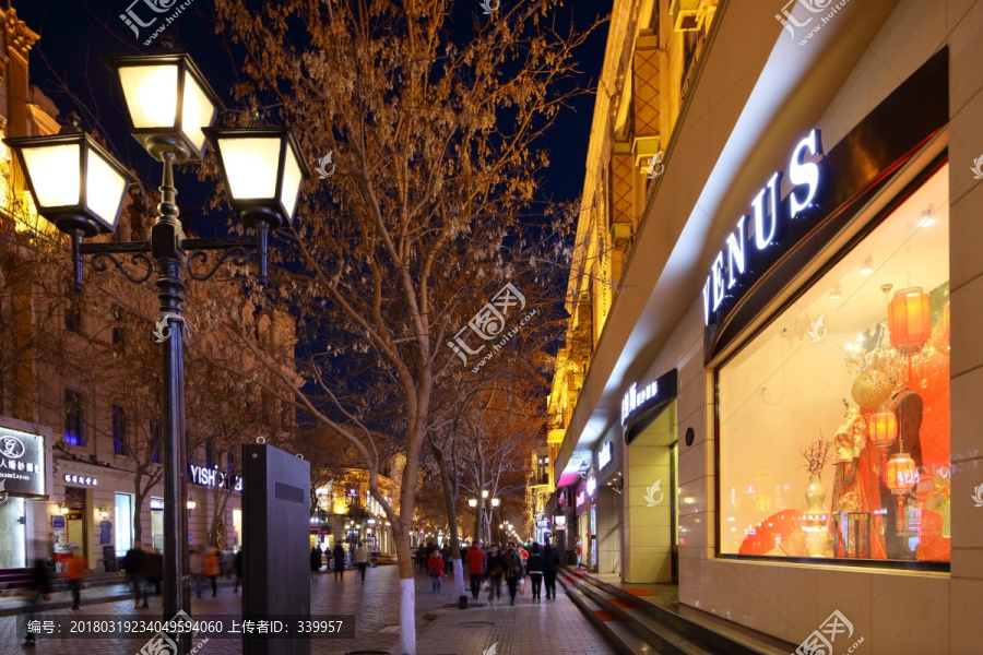 欧式建筑,哈尔滨中央大街夜景