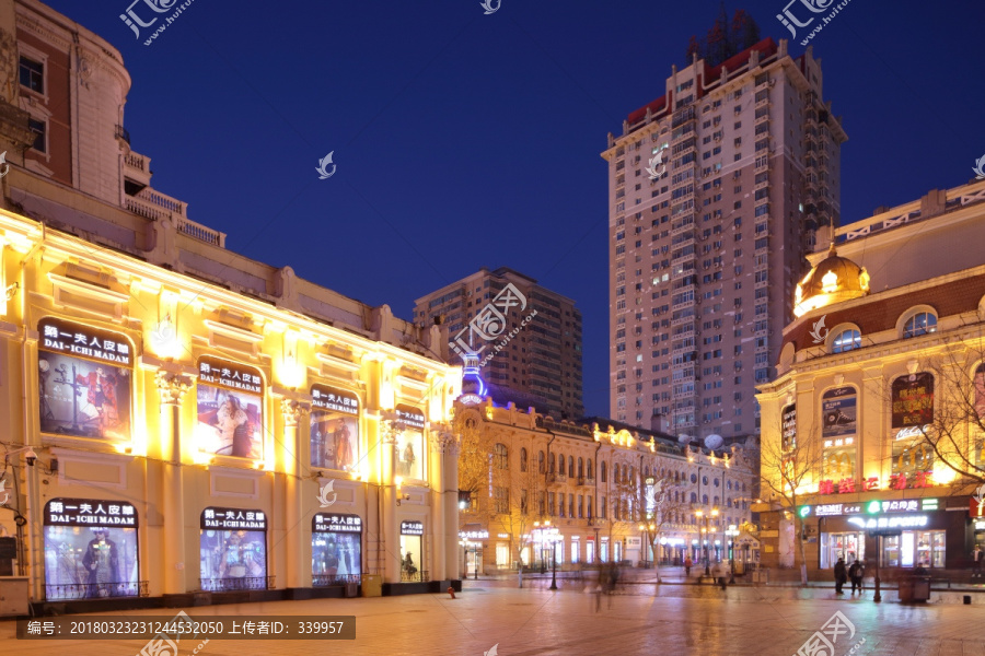 欧式建筑,哈尔滨中央大街全景