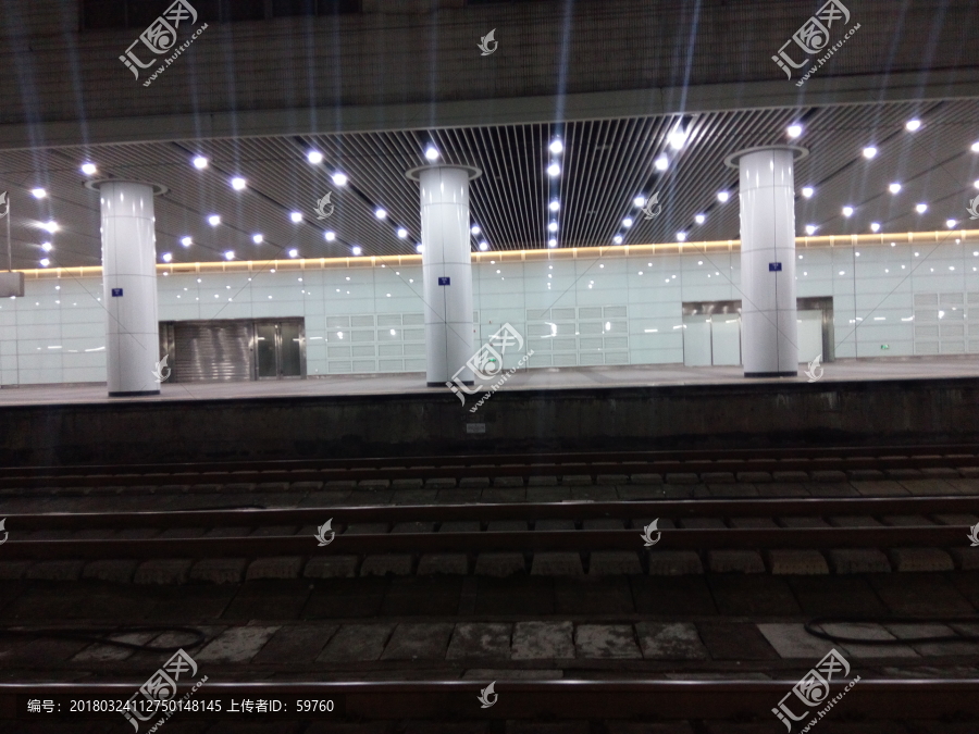 广州东站,站台,夜色