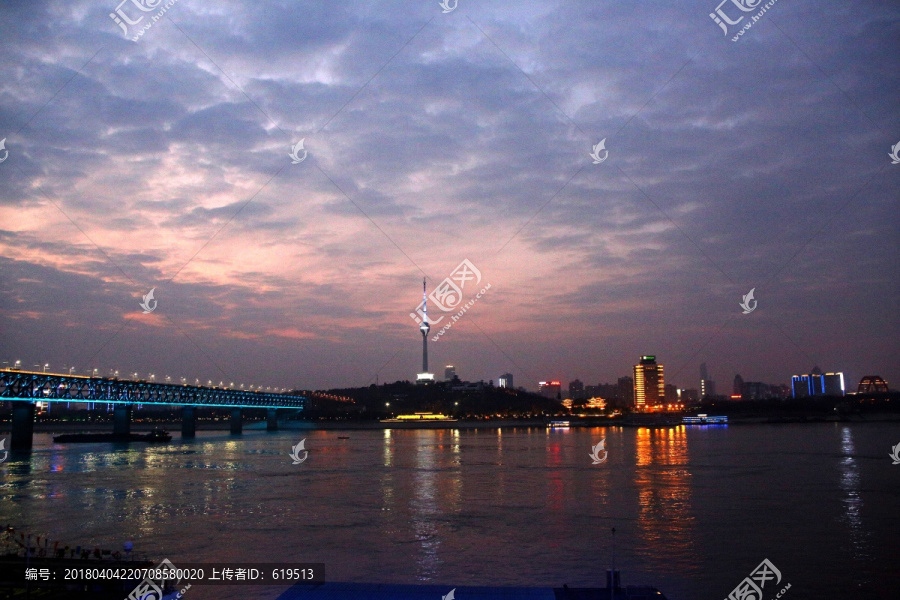 武汉长江大桥,夜景