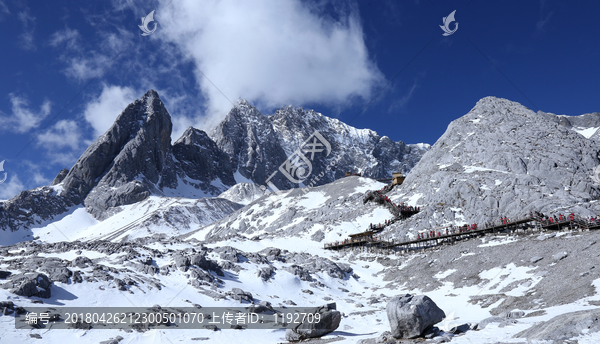 玉龙雪山