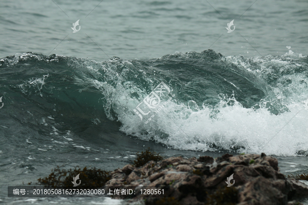 海浪,海水