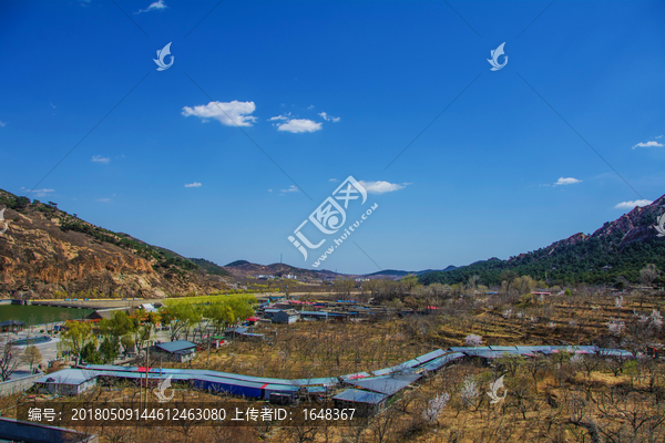 九门口长城东山谷平地与建筑群