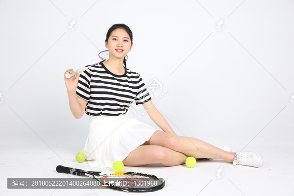 休闲运动网球女孩