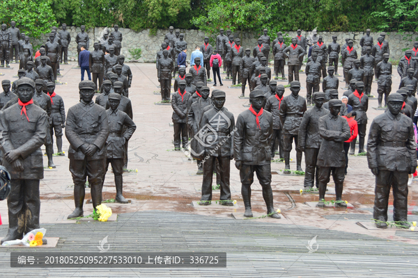 中国壮士群雕广场