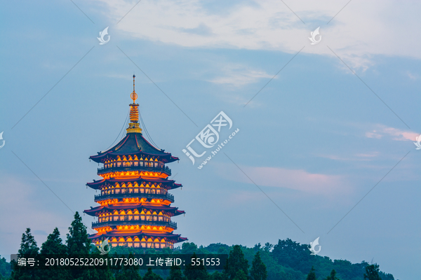 雷峰塔近景