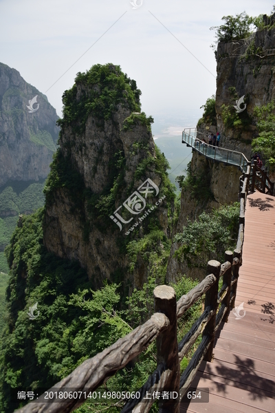 云台山玻璃栈道长廊景观