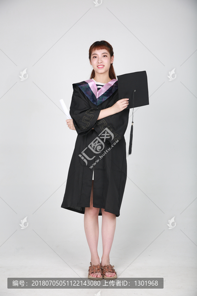 美女学士服摄影图