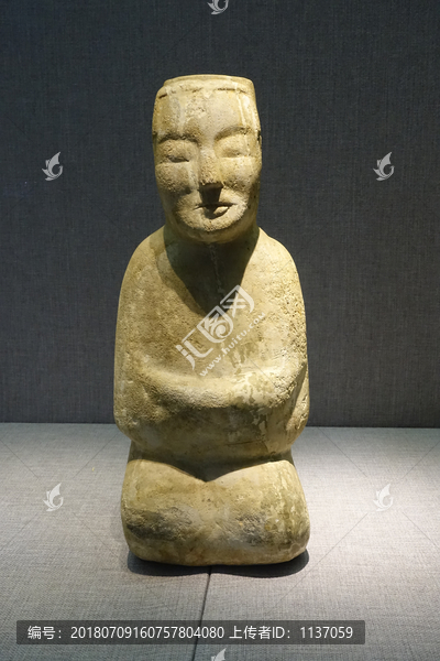 西漢白石侍傭